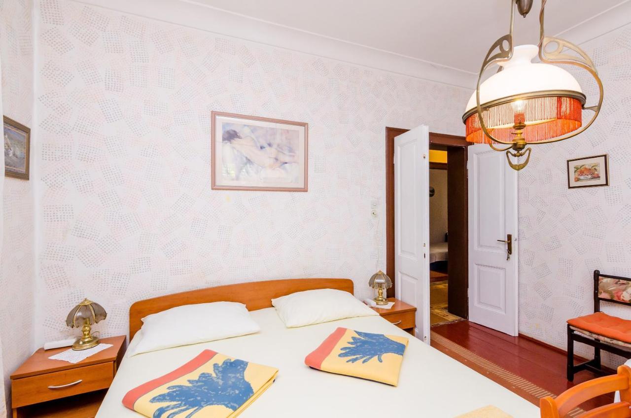Guest House Ivana Ragusa Esterno foto